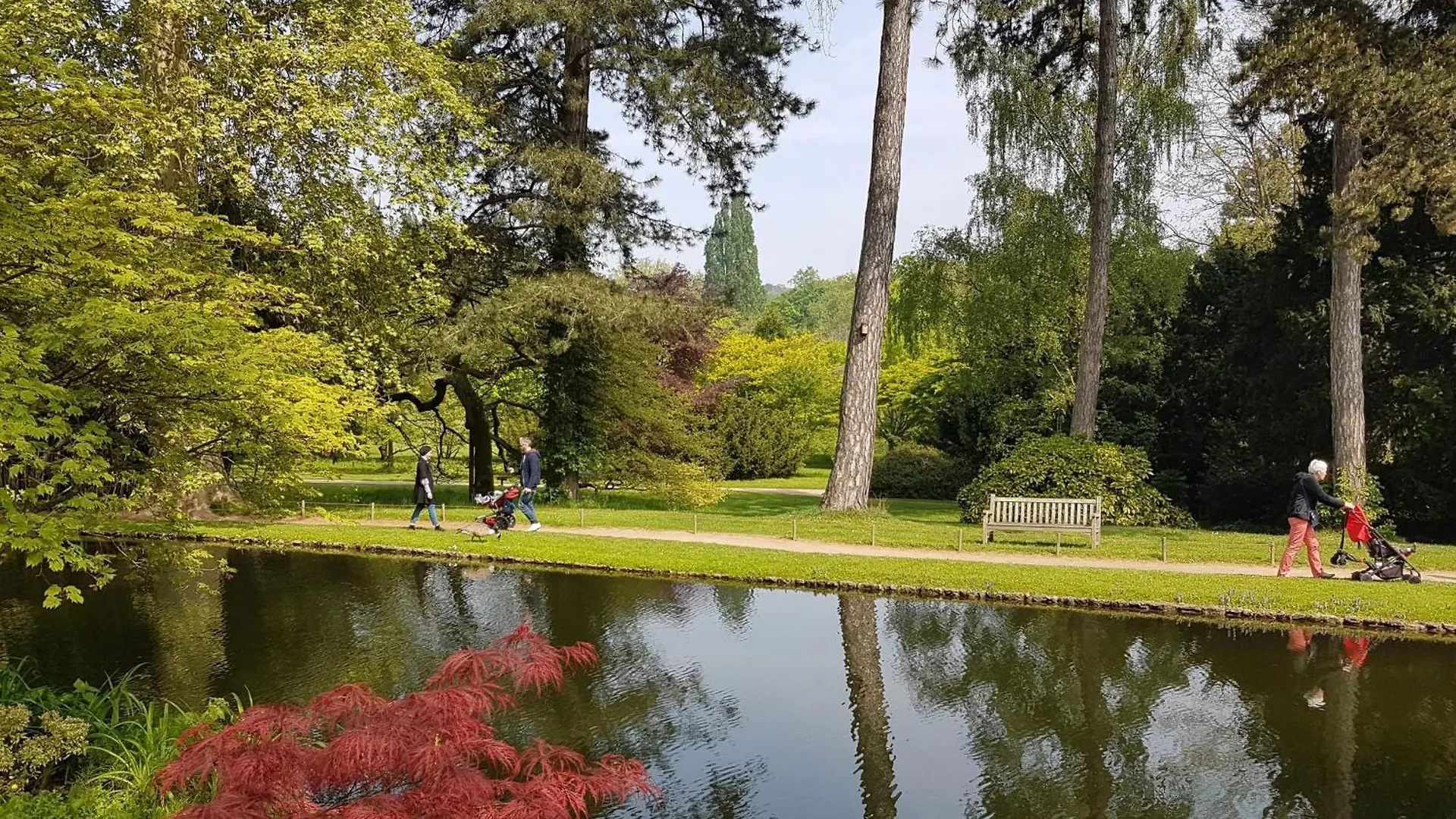 Bleu Serenity Aux Pied De Paris Chatenay-Malabry